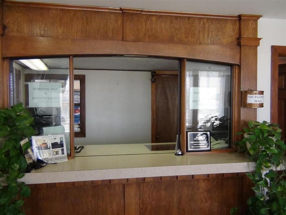 Executive Inn Edmond Interior foto